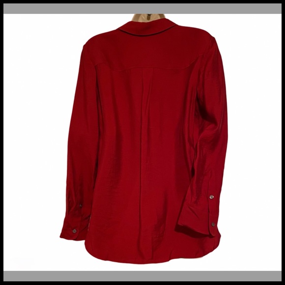 NWOT WESTBOUND Red Button-Down Long Sleeve Shirt S - Picture 3 of 7
